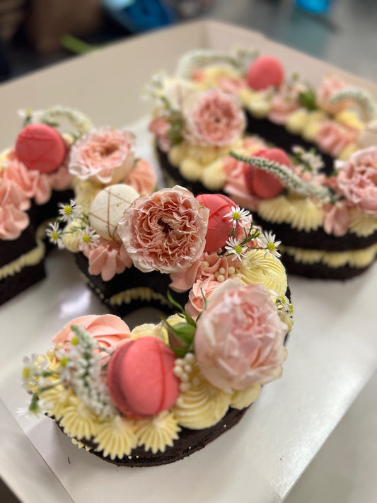 Number/letter cake Pink and white