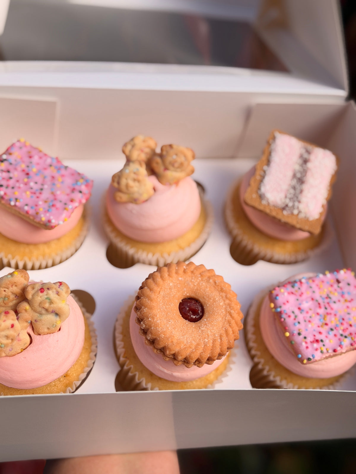 Aussie Classic Cupcakes
