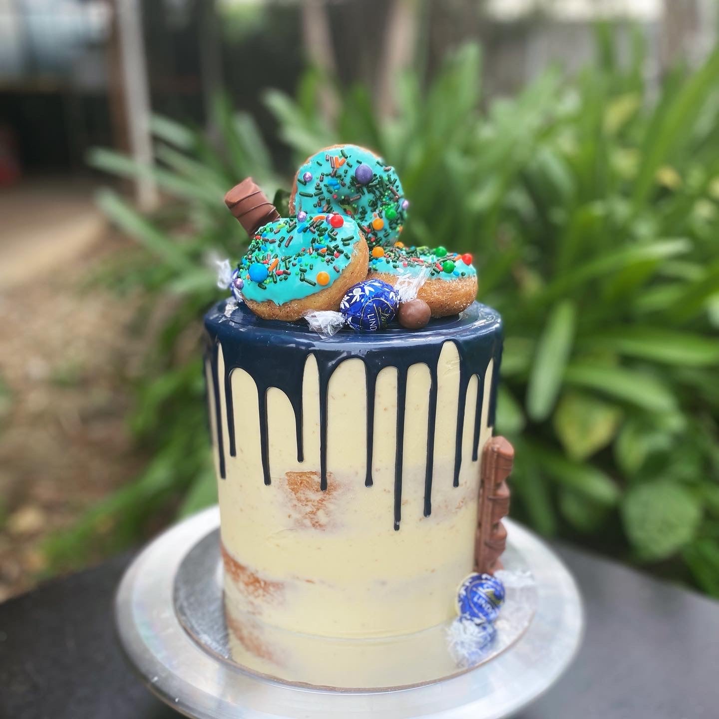 Donut Drip Cake – Bangalow Bread Co